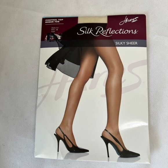 Silk Reflections NWT‎ Silky Sheer Control Top Sheer Toe PEARL Style 717 Sz AB/SM - Picture 1 of 7